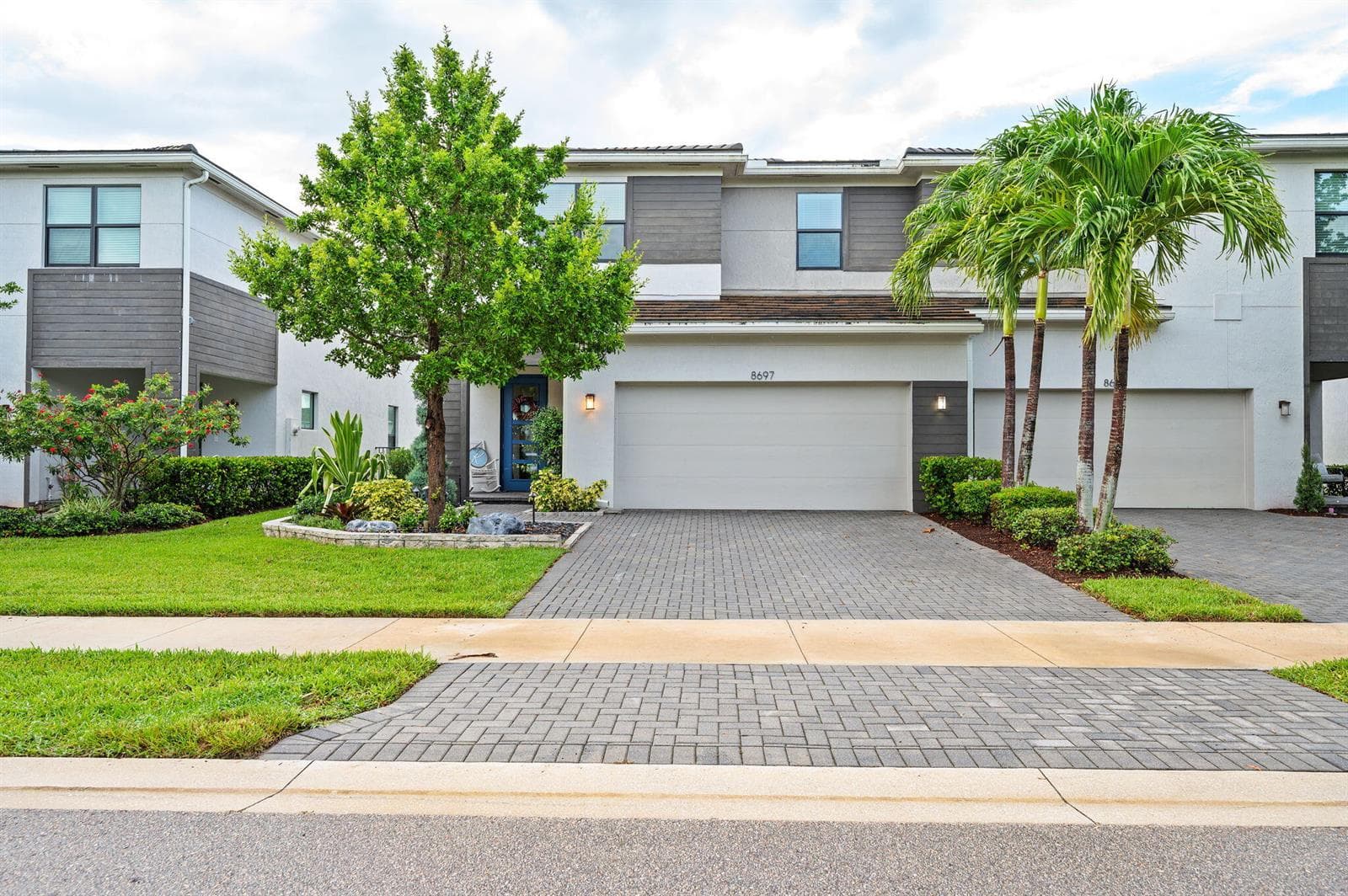 8697 Corvus, Lake Worth FL 33467 - Lake Worth, FL - Photo 1