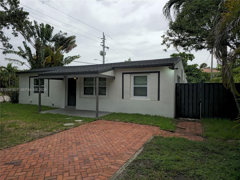 1141 SW 8th Ter, Fort Lauderdale FL 33315