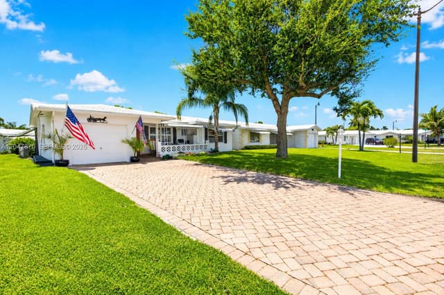220 S Golf Blvd, Pompano Beach FL 33064 - Pompano Beach, FL - Photo 2