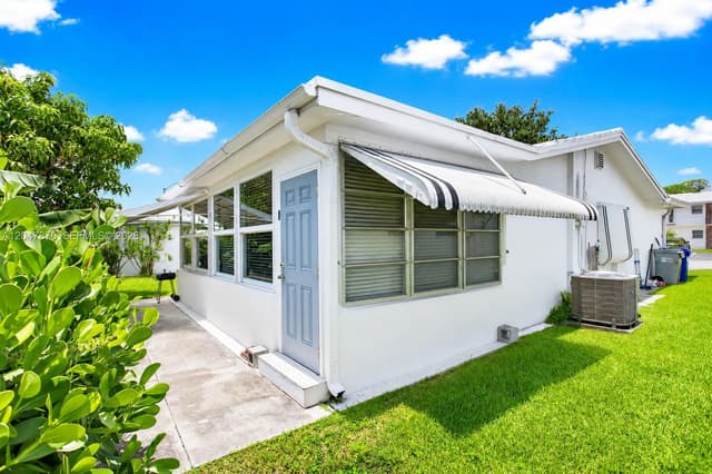 220 S Golf Blvd, Pompano Beach FL 33064 - Pompano Beach, FL - Photo 4