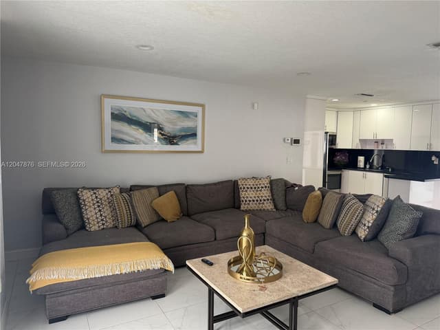 7525 Roosevelt St, Hollywood FL 33024 - Hollywood, FL - Photo 5