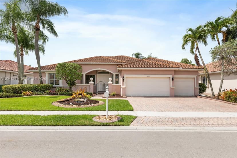 18500 SW 7th St, Pembroke Pines FL 33029