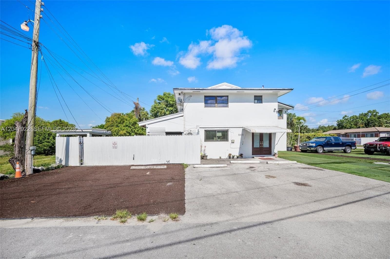 5800 SW 20th St, Miami FL 33155