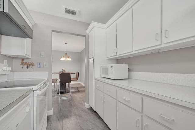 185 High Point Terrace E # B, Delray Beach FL 33445 - Delray Beach, FL - Photo 7
