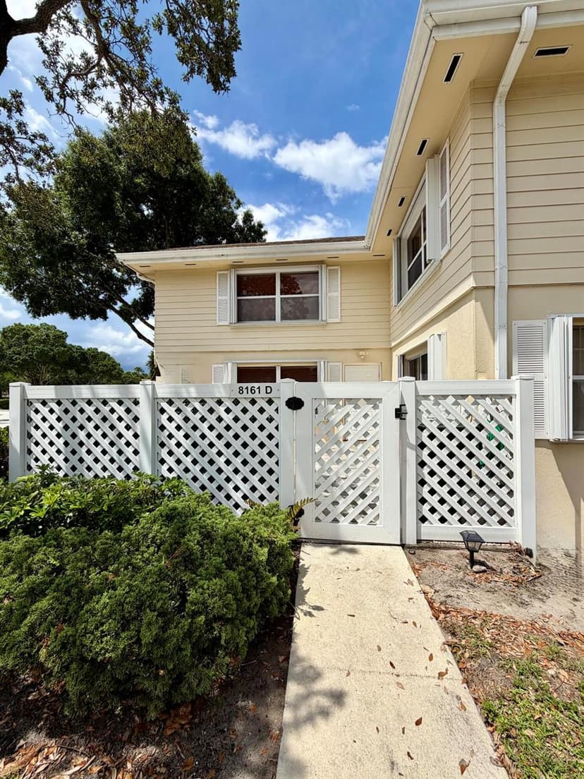 8161 Andover Court # 61d, Lake Clarke Shores FL 33406
