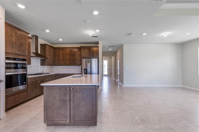 4480 Gramercy Dr, Oakland Park FL 33309 - Oakland Park, FL - Photo 6