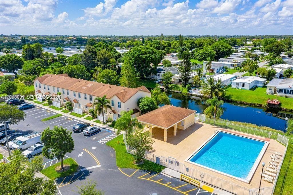 6617 Winfield Blvd # 1, Margate FL 33063 - Margate, FL - Photo 1