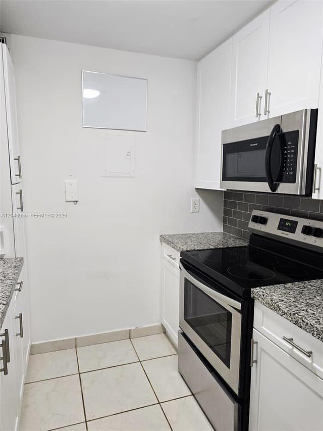 8877 Fontainebleau Blvd # 202, Miami FL 33172 - Miami, FL - Photo 4