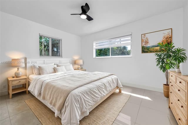 104 SW 7th St, Hallandale Beach FL 33009 - Hallandale Beach, FL - Photo 7