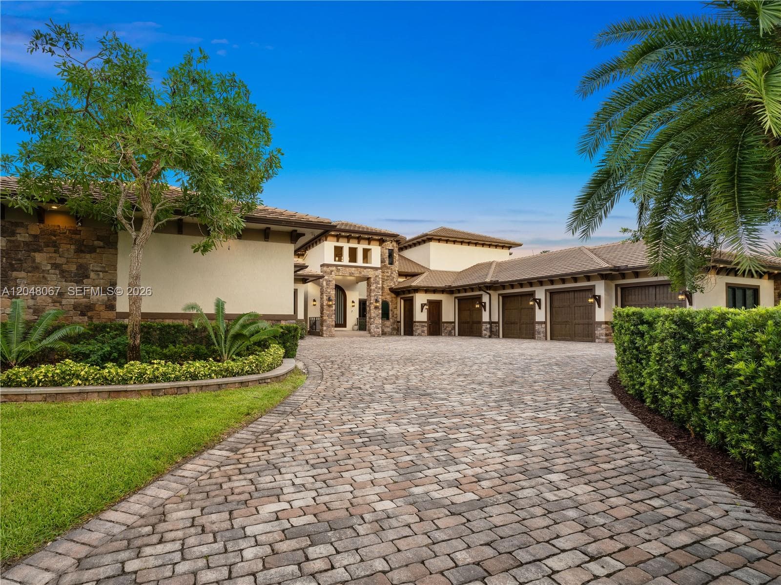 3724 Pine Lake Dr, Weston FL 33332 - Weston, FL - Photo 1
