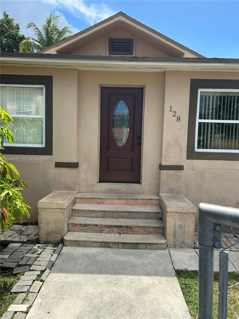 128 SW 11th Ave, Miami FL 33130