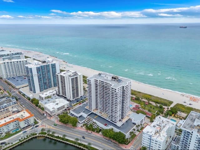 2555 Collins Ave # 1101, Miami Beach FL 33140 - Miami Beach, FL - Photo 4