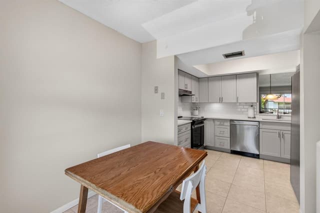 6600 S Oriole Boulevard, Delray Beach FL 33446 - Delray Beach, FL - Photo 3