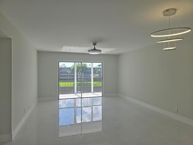 14310 Strathmore Lane # 305, Delray Beach FL 33446 - Delray Beach, FL - Photo 7