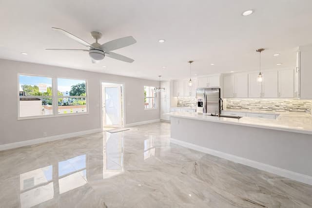 2019 Wolverton A, Boca Raton FL 33434 - Boca Raton, FL - Photo 2