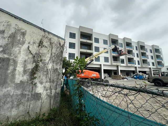 Image 4