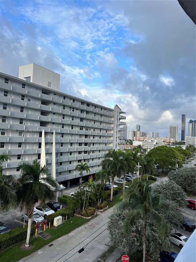 3660 NE 166th St # 607, North Miami Beach FL 33160 - North Miami Beach, FL - Photo 5