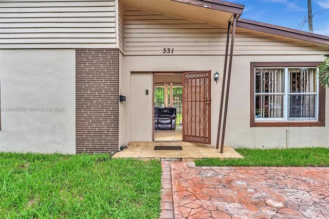 331 NE 176th St, North Miami Beach FL 33162 - North Miami Beach, FL - Photo 2