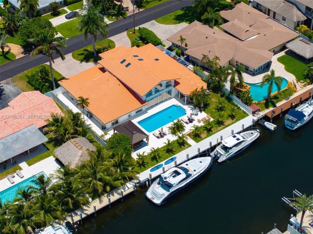 2770 NE 23rd Pl, Pompano Beach FL 33062 - Pompano Beach, FL - Photo 7