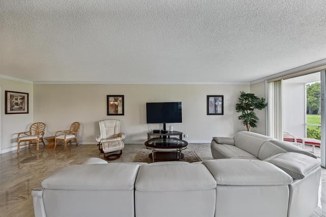4020 W Palm Aire Drive # 106, Pompano Beach FL 33069 - Pompano Beach, FL - Photo 6