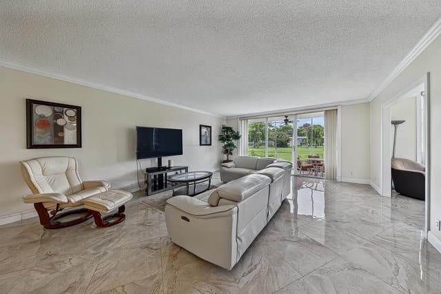 4020 W Palm Aire Drive # 106, Pompano Beach FL 33069 - Pompano Beach, FL - Photo 4