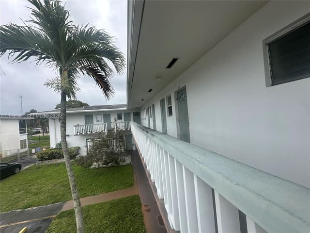 6740 Arbor Dr # 204, Miramar FL 33023 - Miramar, FL - Photo 2