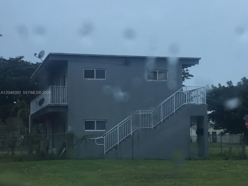 515 SW 3rd Ave, Homestead FL 33030