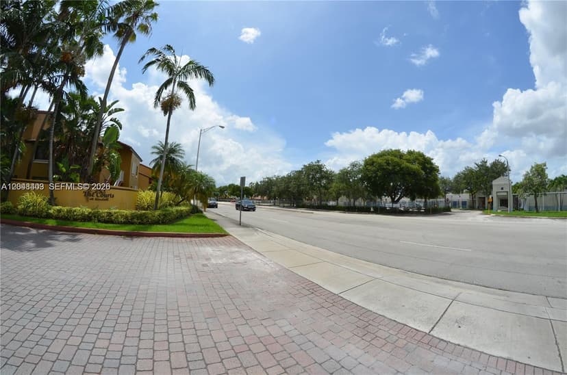15630 SW 80th St # 210, Miami FL 33193