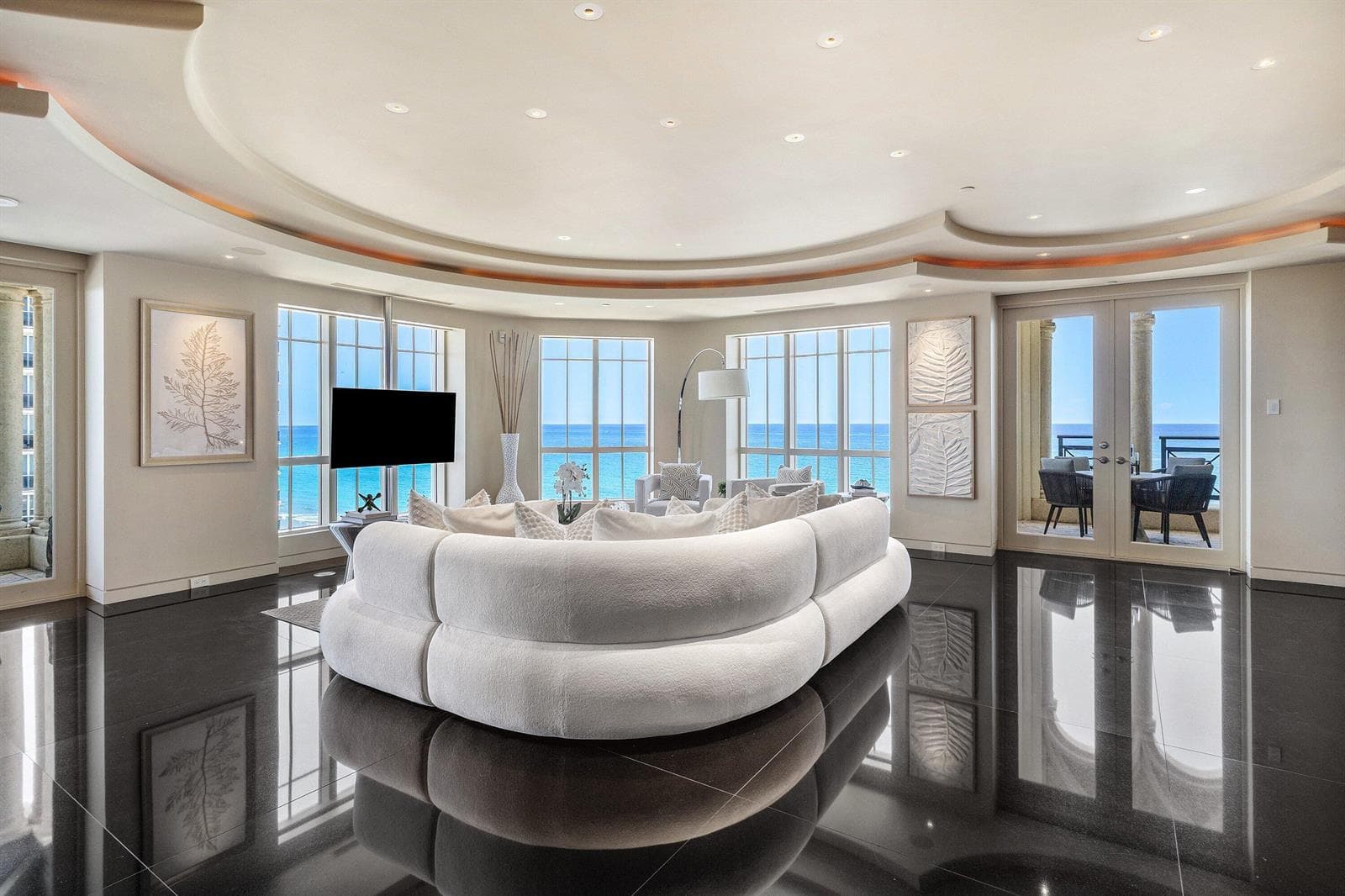 400 S Ocean Boulevard, Boca Raton FL 33432 - Boca Raton, FL - Photo 1