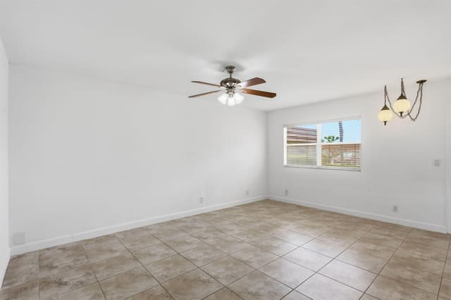 164 Seville G, Delray Beach FL 33446 - Delray Beach, FL - Photo 6