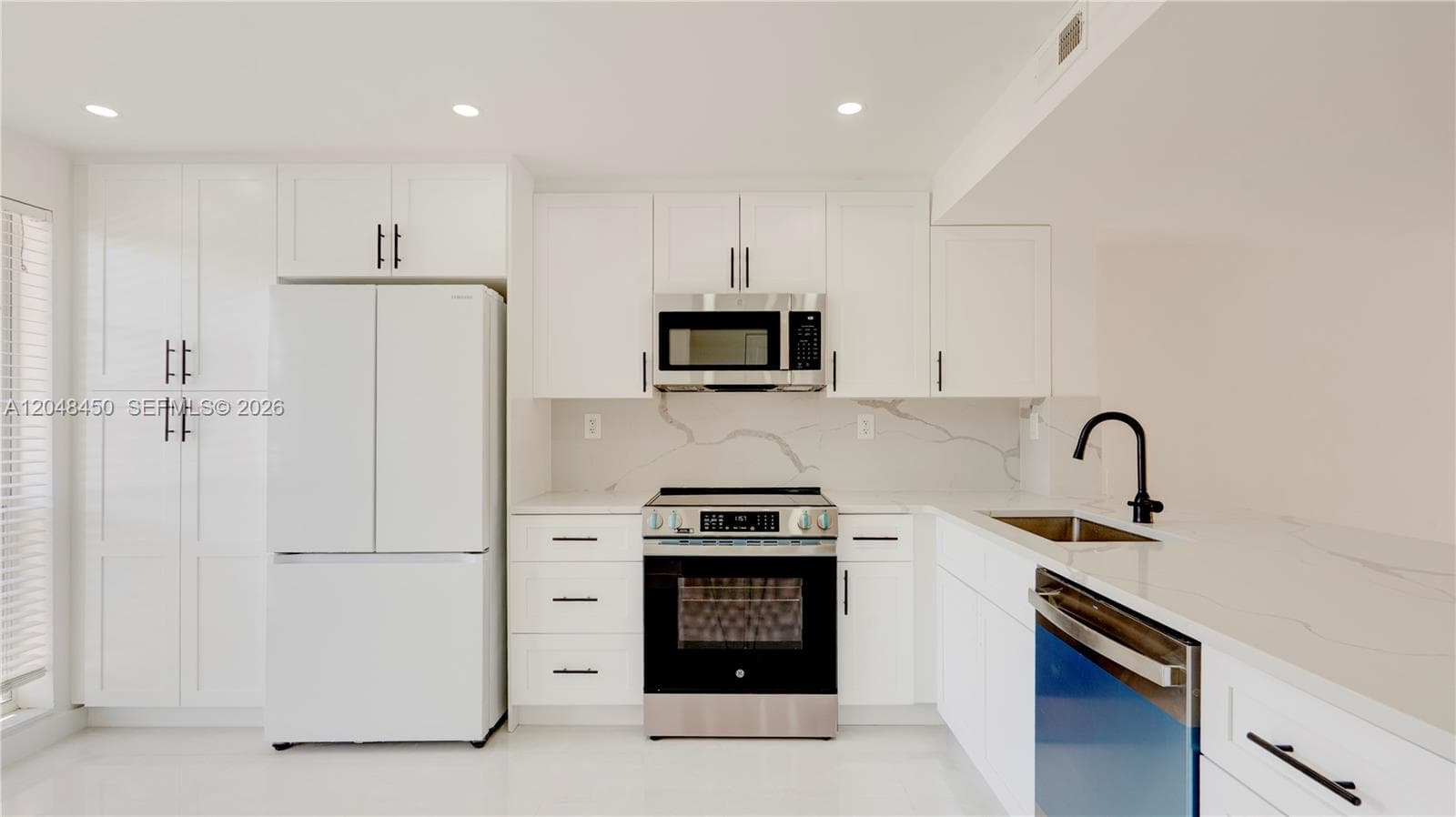 933 NE 24th Ave # 169, Hallandale Beach FL 33009
