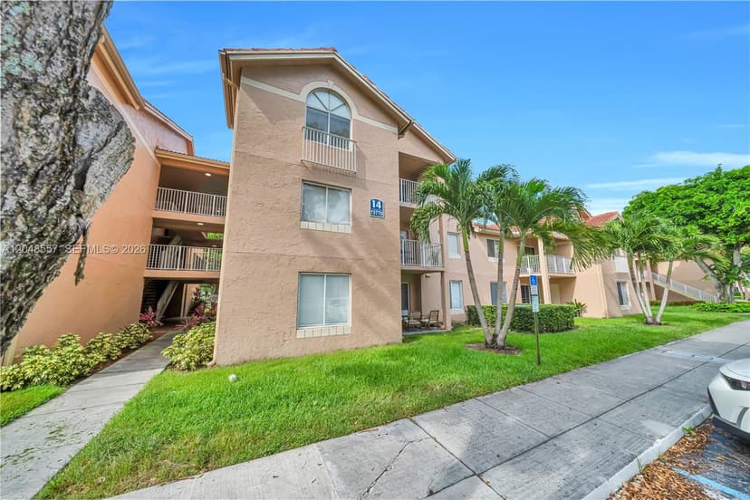 15770 SW 106th Ter # 106, Miami FL 33196