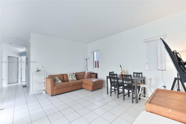 249 SE 32nd Ave, Homestead FL 33033 - Homestead, FL - Photo 7