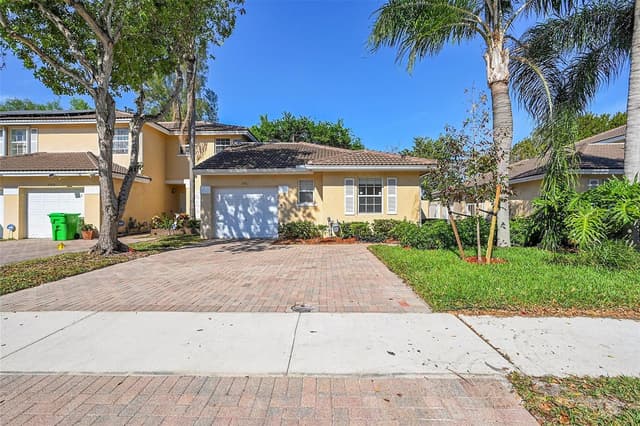 5361 NW 90th Avenue, Sunrise FL 33351 - Sunrise, FL - Photo 2