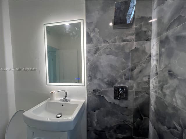 1831 Wilmington St, Opa-Locka FL 33054 - Opa-Locka, FL - Photo 6