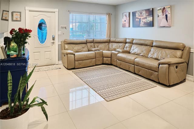 5417 NE 4th Ter, Oakland Park FL 33334 - Oakland Park, FL - Photo 6