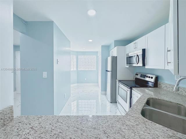 10014 Hammocks Blvd # 4, Miami FL 33196 - Miami, FL - Photo 6