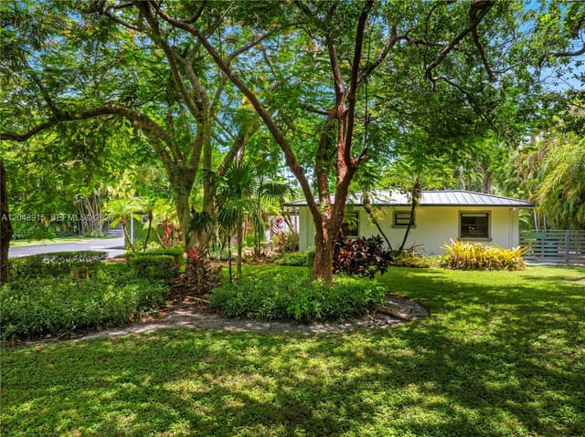 8735 SW 122nd St, Miami FL 33176 - Miami, FL - Photo 3