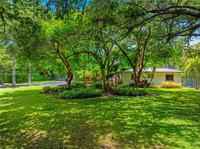 8735 SW 122nd St, Miami FL 33176 - Miami, FL - Photo 4