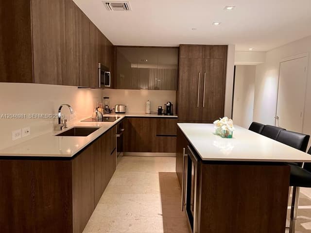 88 SW 7th St # 808, Miami FL 33130 - Miami, FL - Photo 4