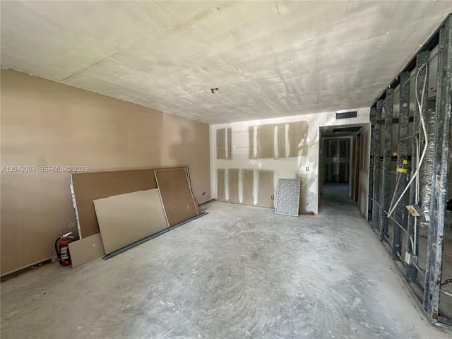 101 SW 132nd Way # 112J, Pembroke Pines FL 33027 - Pembroke Pines, FL - Photo 3