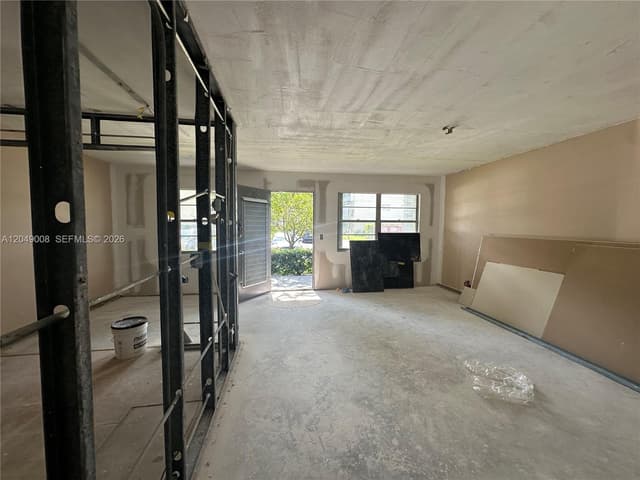 101 SW 132nd Way # 112J, Pembroke Pines FL 33027 - Pembroke Pines, FL - Photo 4