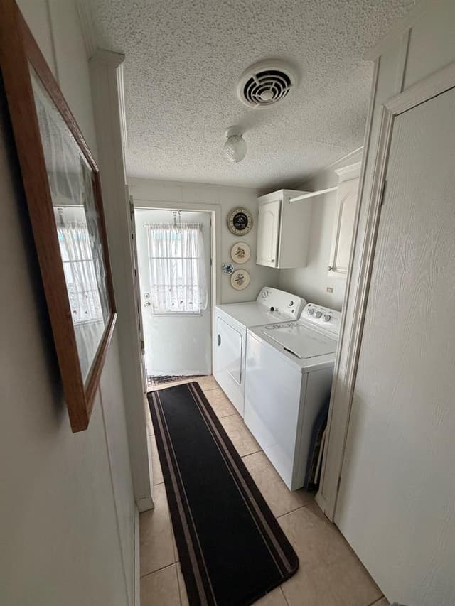 2141 SW 87th Terrace, Davie FL 33324 - Davie, FL - Photo 6