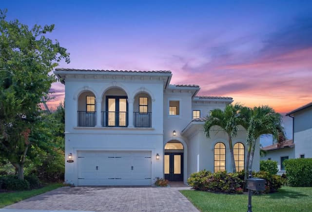 8236 Grand Prix Lane, Boynton Beach FL 33472 - Boynton Beach, FL - Photo 2