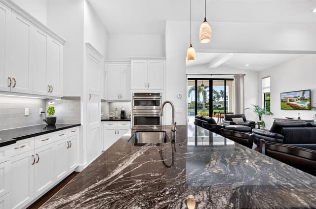 8236 Grand Prix Lane, Boynton Beach FL 33472 - Boynton Beach, FL - Photo 6