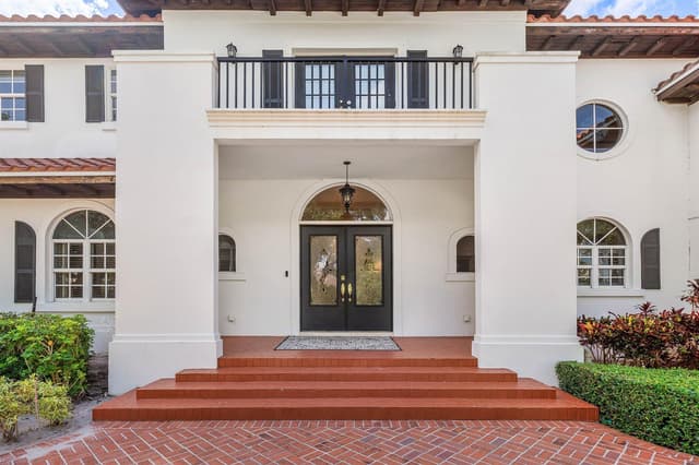 2 Firestone Circle, West Palm Beach FL 33401 - West Palm Beach, FL - Photo 4