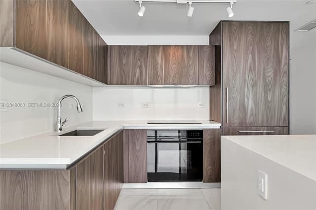 3131 NE 7th Ave # 1806, Miami FL 33137 - Miami, FL - Photo 7