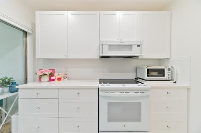 32 Abbey Lane # 205, Delray Beach FL 33446 - Delray Beach, FL - Photo 6