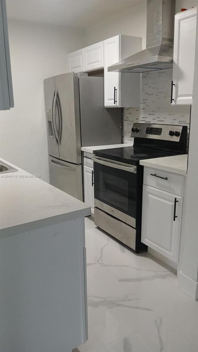 3751 SW 31st Dr, West Park FL 33023 - West Park, FL - Photo 4