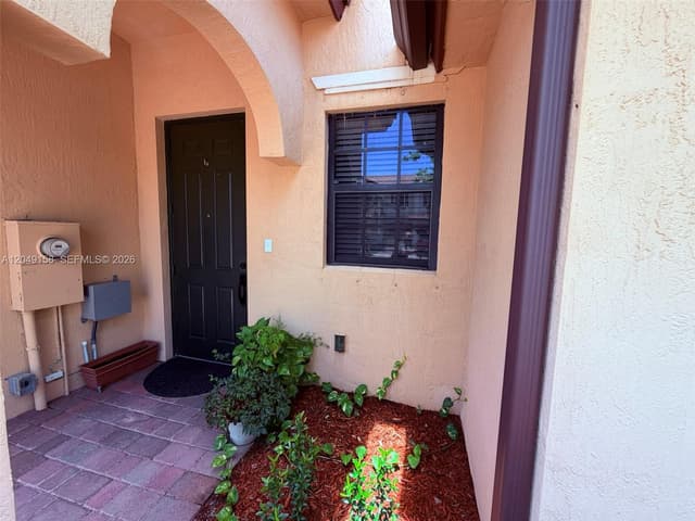 3767 SE 3rd Ct, Homestead FL 33033 - Homestead, FL - Photo 2